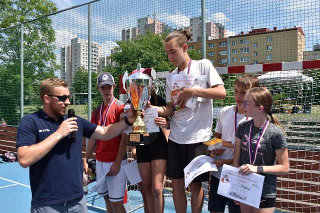 Podívejte se na pořad TV Polar o sportu v naší škole