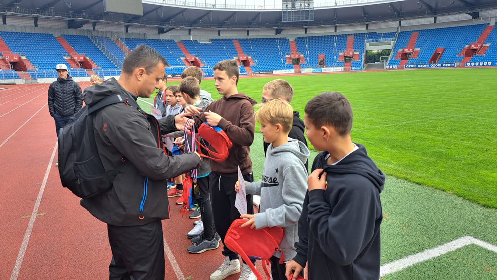 Skvělé! Naši kluci vyhráli Atletický čtyřboj a postupují do krajského finále!