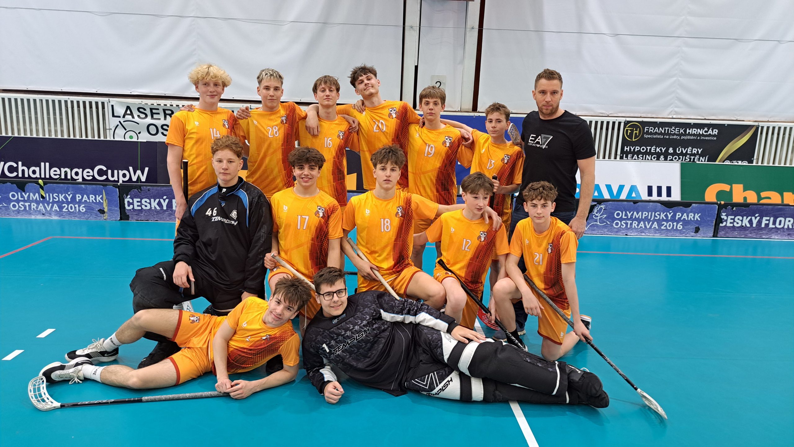 Skvělý úspěch! Tým našich chlapců postoupil do celostátního finále florbalového turnaje!